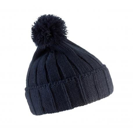 Gorro con pompón y dobladillo