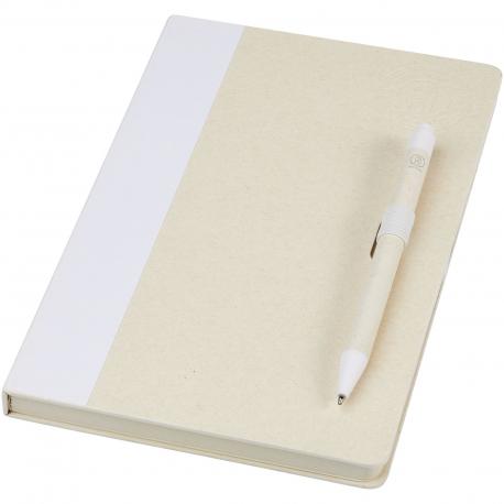 Set de libreta de referencia de tamaño a5 y bolígrafo fabricados con cartones de leche reciclados Dairy dream