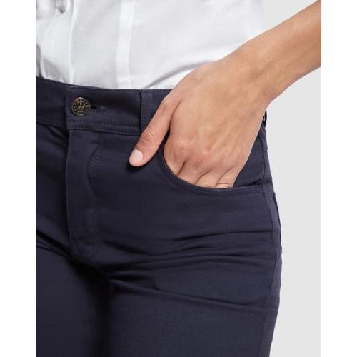 Pantalón de mujer con cinturilla y con pinzas. WTB9016